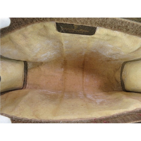 Gucci Beige Monogram Wallet with Red and Green Stripe - Picture 6 of 11